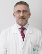 Doctor González-Nicolas, cirujano plástico de Instimed. 